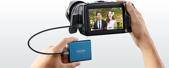 Blackmagic Pocket Cinema Camera 4K – SD- és CFast-kártyák, külső meghajtó USB-C-n