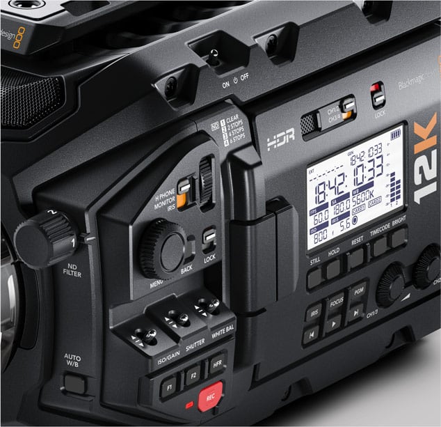 Blackmagic URSA Mini Pro 12K – Kezelőszervek és állapotkijelző