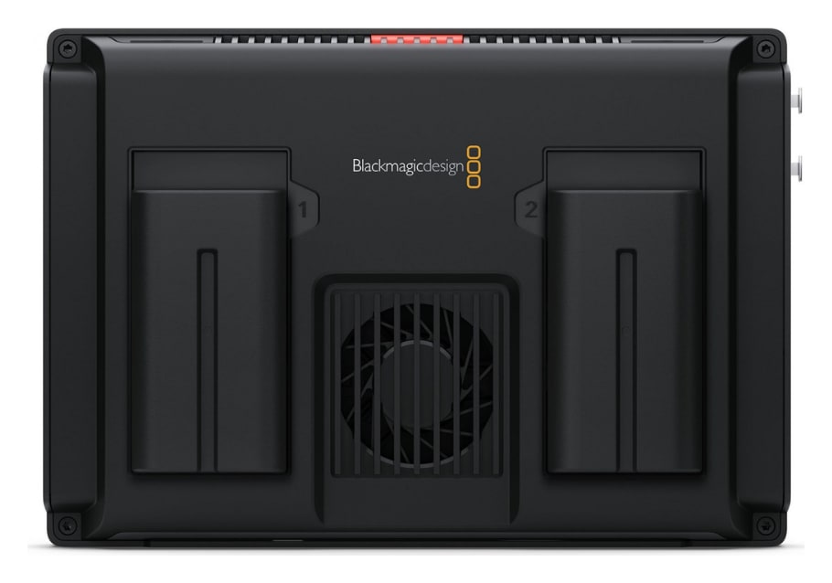 Video Assist 7″ 3G – Két NP-F akkumulátor és 12 V-os táplálás