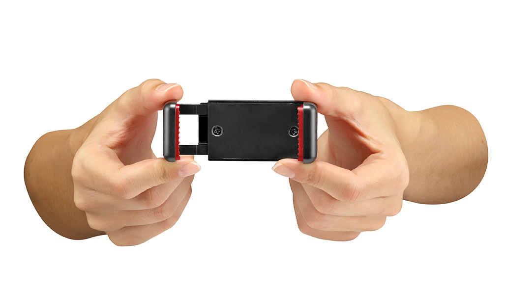 A Manfrotto MCLAMP rugós pofájának kinyitása
