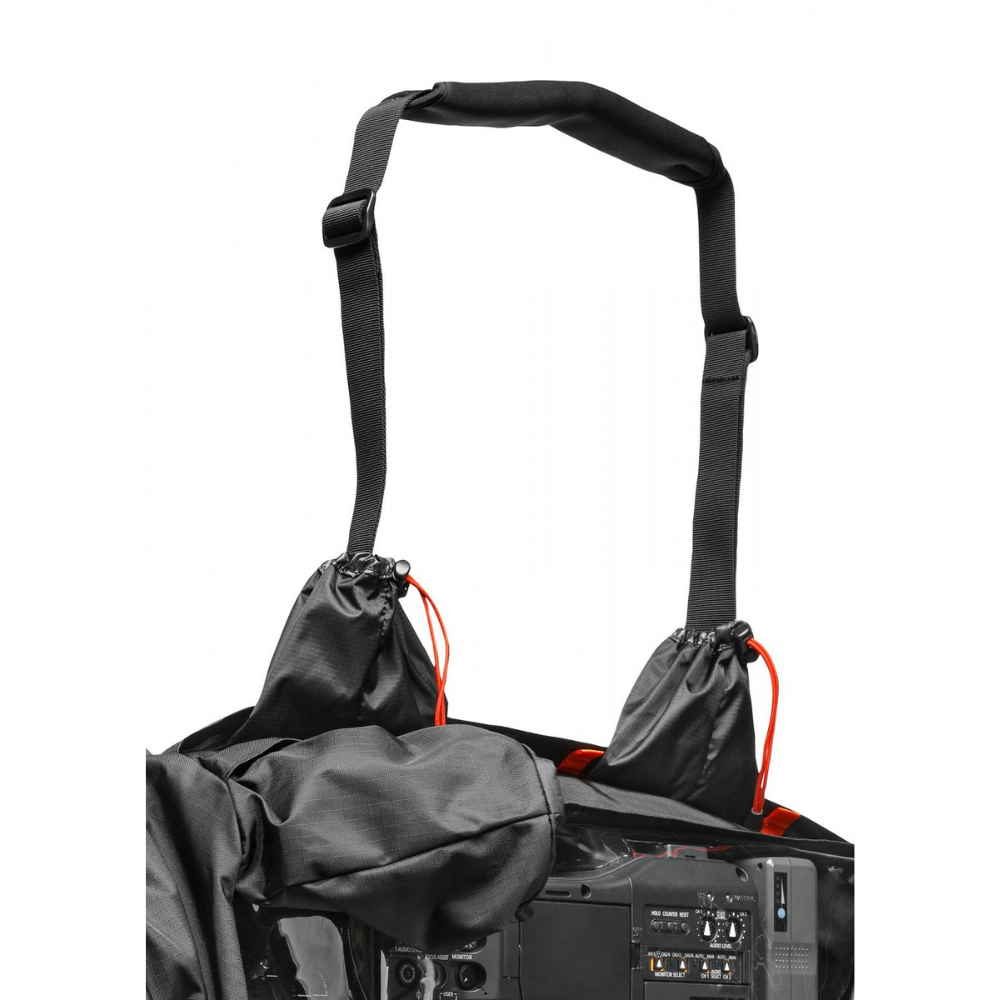 A Manfrotto RC-1 esővédő és pánt részlete