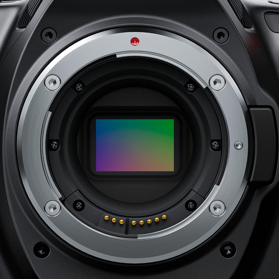 Blackmagic Pocket Cinema Camera 6K G2 – EF bajonett fotós objektívekhez