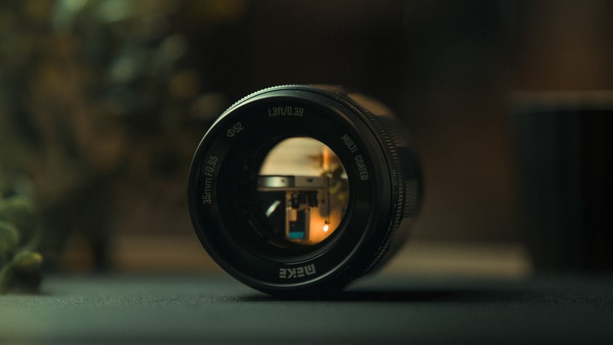 MK-35MM F0.95 Aps-C E