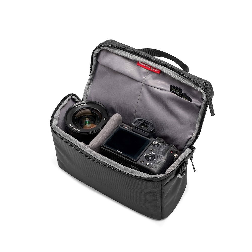 Ochrana proti počasí brašny Advanced Shoulder Bag M III