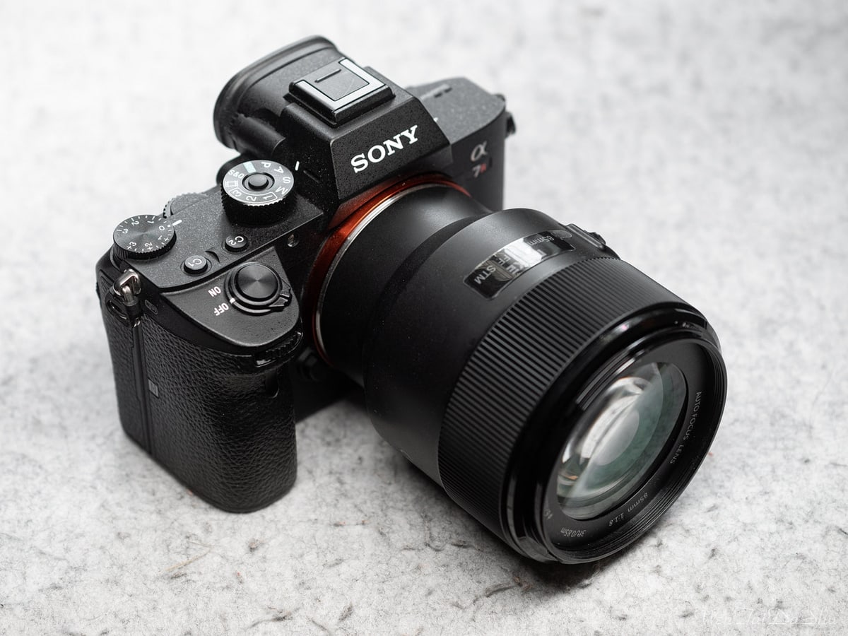MK-85MM F1.8 AF X