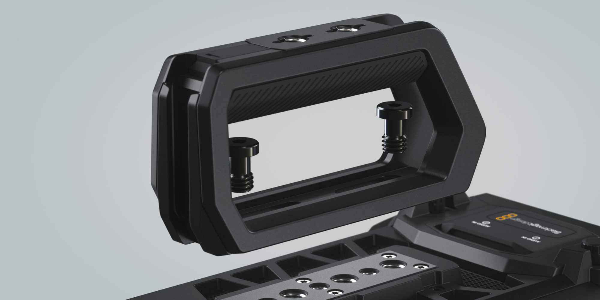 Blackmagic URSA Cine Handle munkakörnyezetben