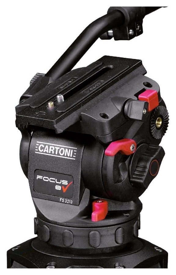 Cartoni Focus 8 – Eltolható talp és fékek