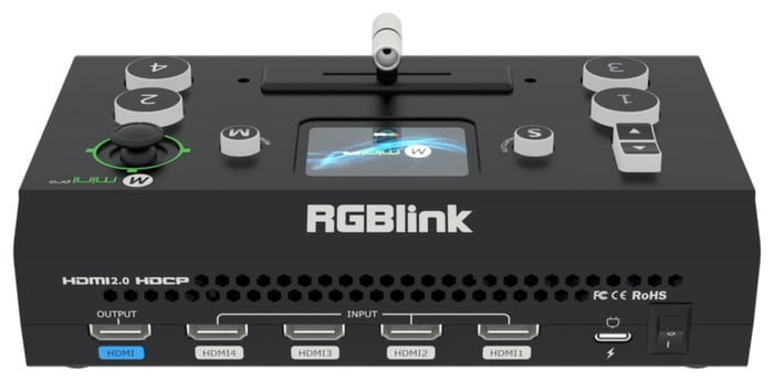 HDMI bemenetek és tápellátás