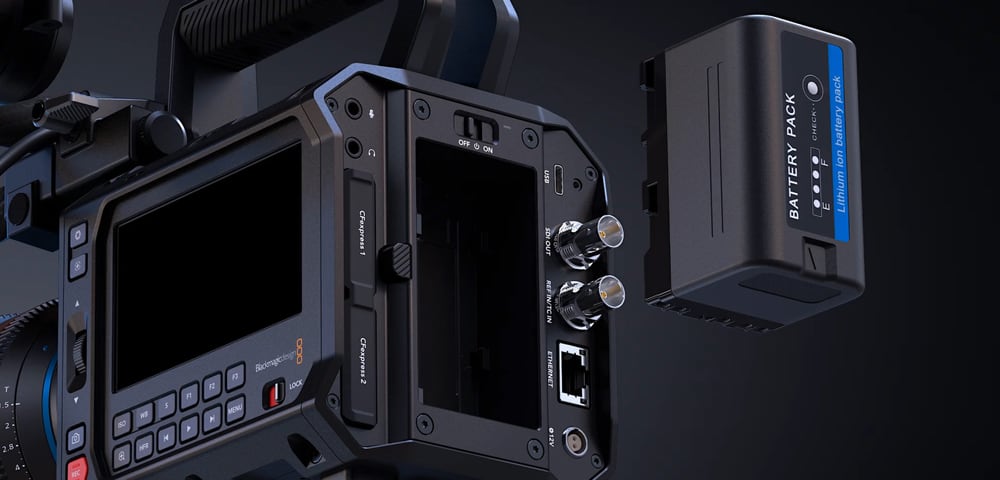 Blackmagic PYXIS 12K PL – BP-U akkumulátorok és zárható DC bemenet
