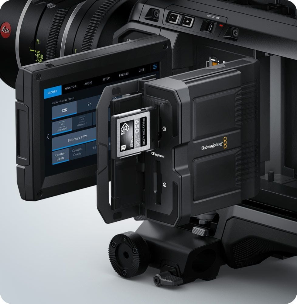 Blackmagic Design Media Module CF – CFexpress kártyák a 8 TB-os modul helyett
