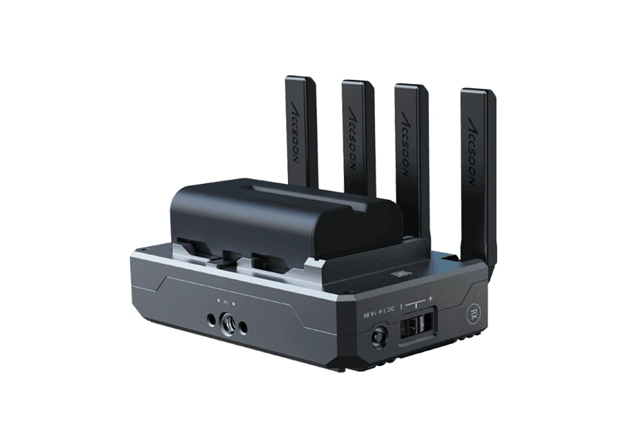 Baterie NP-F nebo externí DC · Accsoon CineView Quad