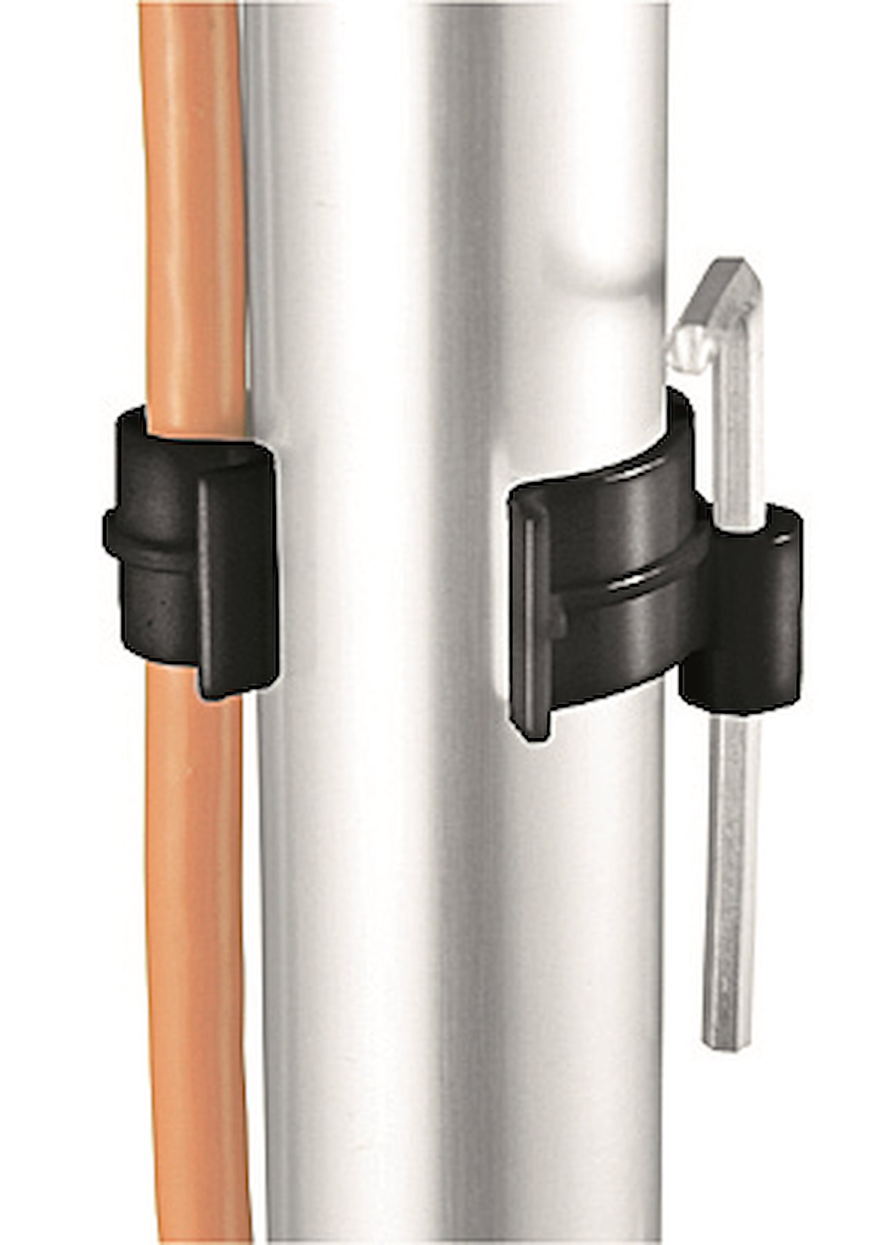 Állványcsőre helyezett Manfrotto 093, amely kábelt és imbuszkulcsot tart