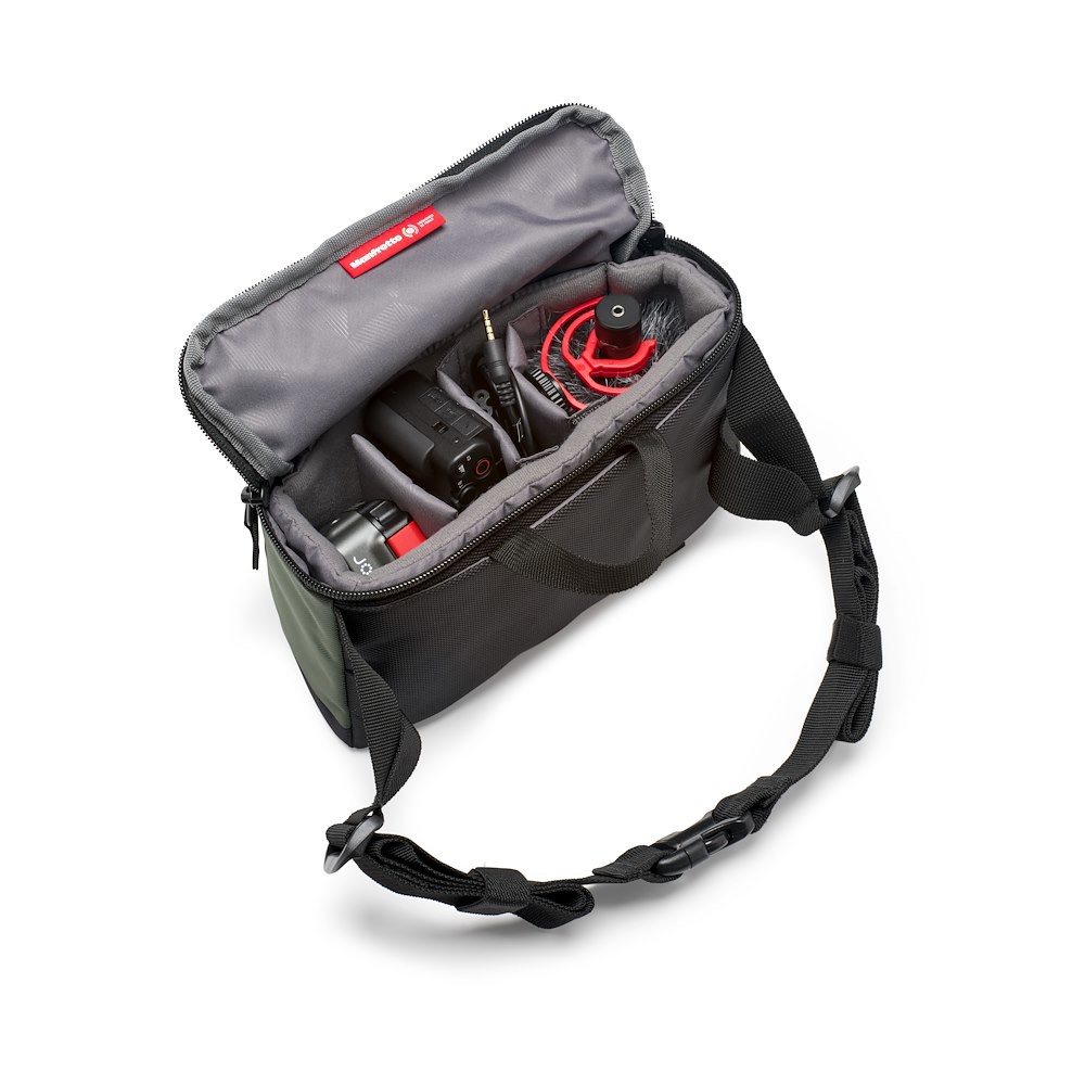 Nyitott Manfrotto Street Waist Bag MB MS2-WB fényképezőgép-felszereléssel