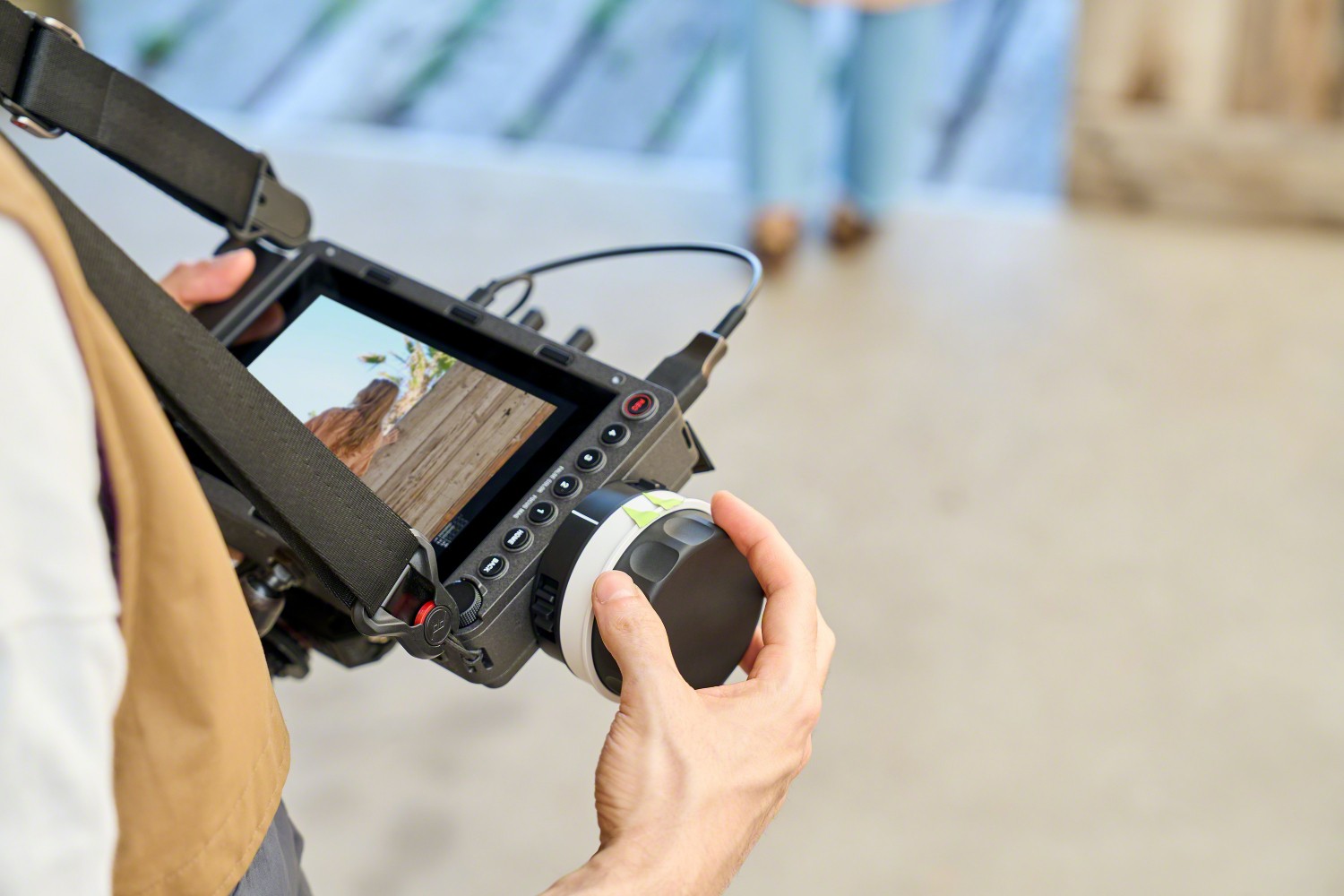 Sony RM-DP7 při ovládání ostření