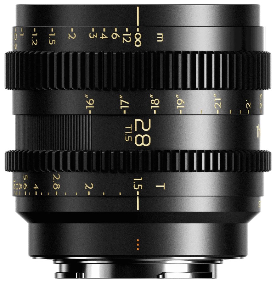 Thypoch Simera-C 16–100 mm 7 objektíves készlet Sony E + Pelican – Simera-C 28 mm T1,5