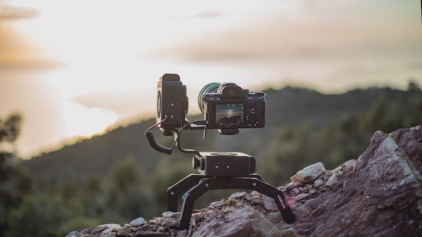 Motoros slider, amely elfér a hátizsákban