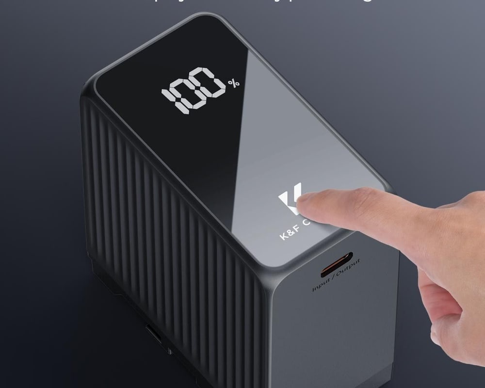 Érintéses OLED kijelző és USB-C