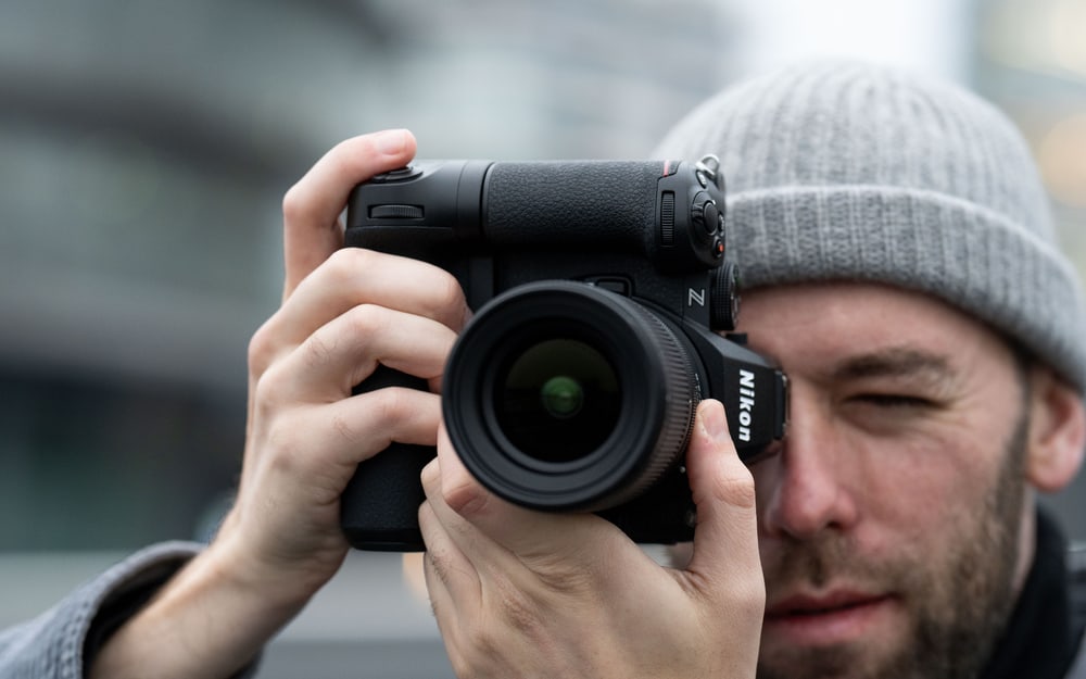 Kompakt full-frame profi funkciókkal