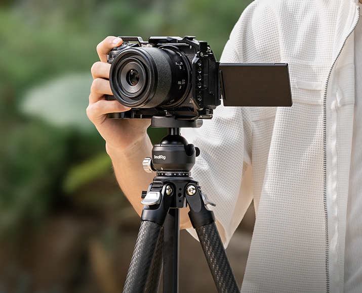 Nikon Z5IIc ketrec HawkLock NATO sínnel – 5