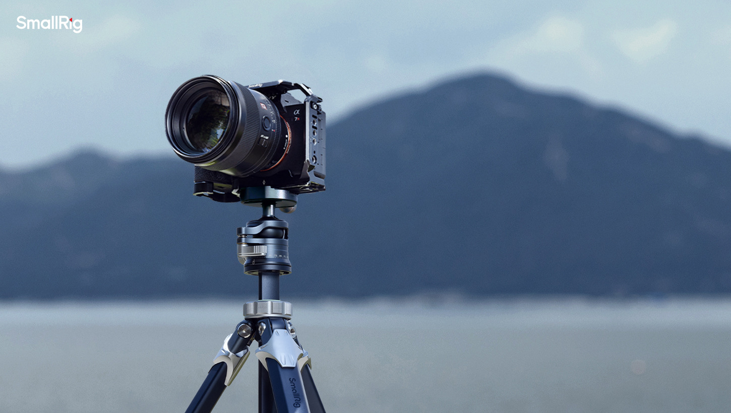 Category/Tripods/Photo Tripods Travel Tripod AP-02 | Compact, 8kg Load | SmallRig-SKU:4222B/Material(s):Aluminum Alloy/Tripod Load Capacity:15kg/Head Load Capacity:8kg/Working Height:75.0 - 159.0cm/Net
