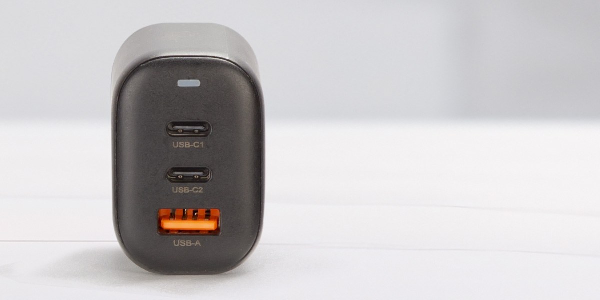 SWIT UC-2065 65 W-os USB-C töltő
