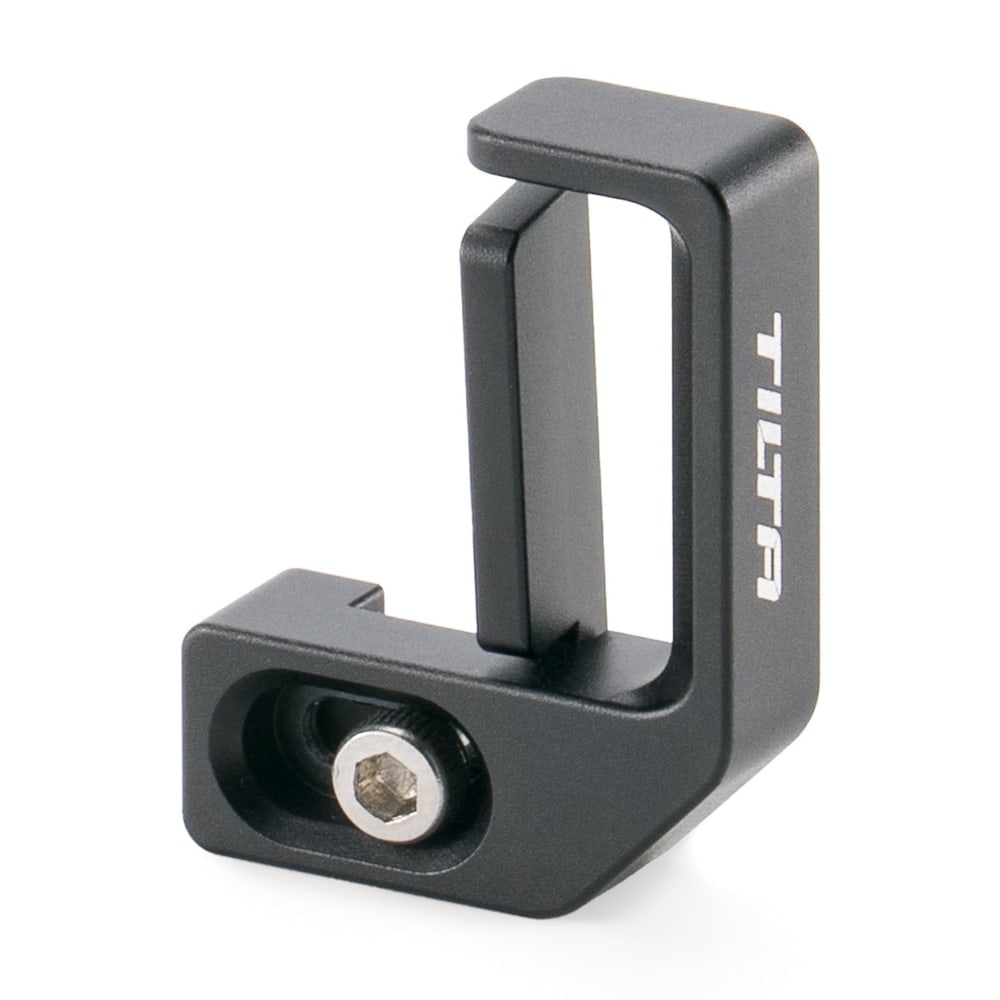HDMI-kábelbilincs a ketrec oldalán