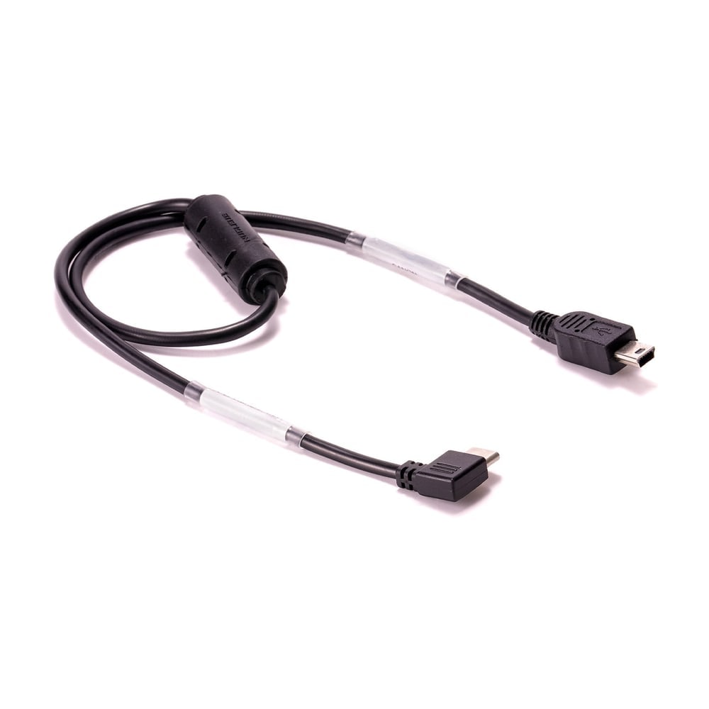 USB-C a markolaton, a Canon DSLR-ek mini-USB portja a kamerán