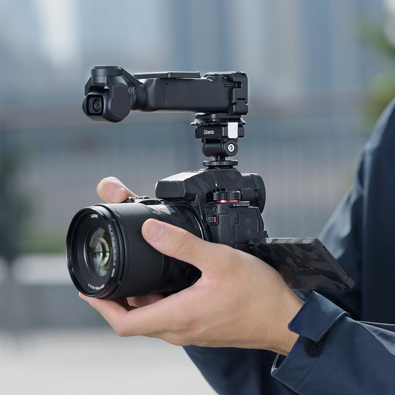 Ulanzi PK13 Uka Expansion Adapter for DJI Osmo Pocket 3 – Pocket 3 nad fotoaparátem